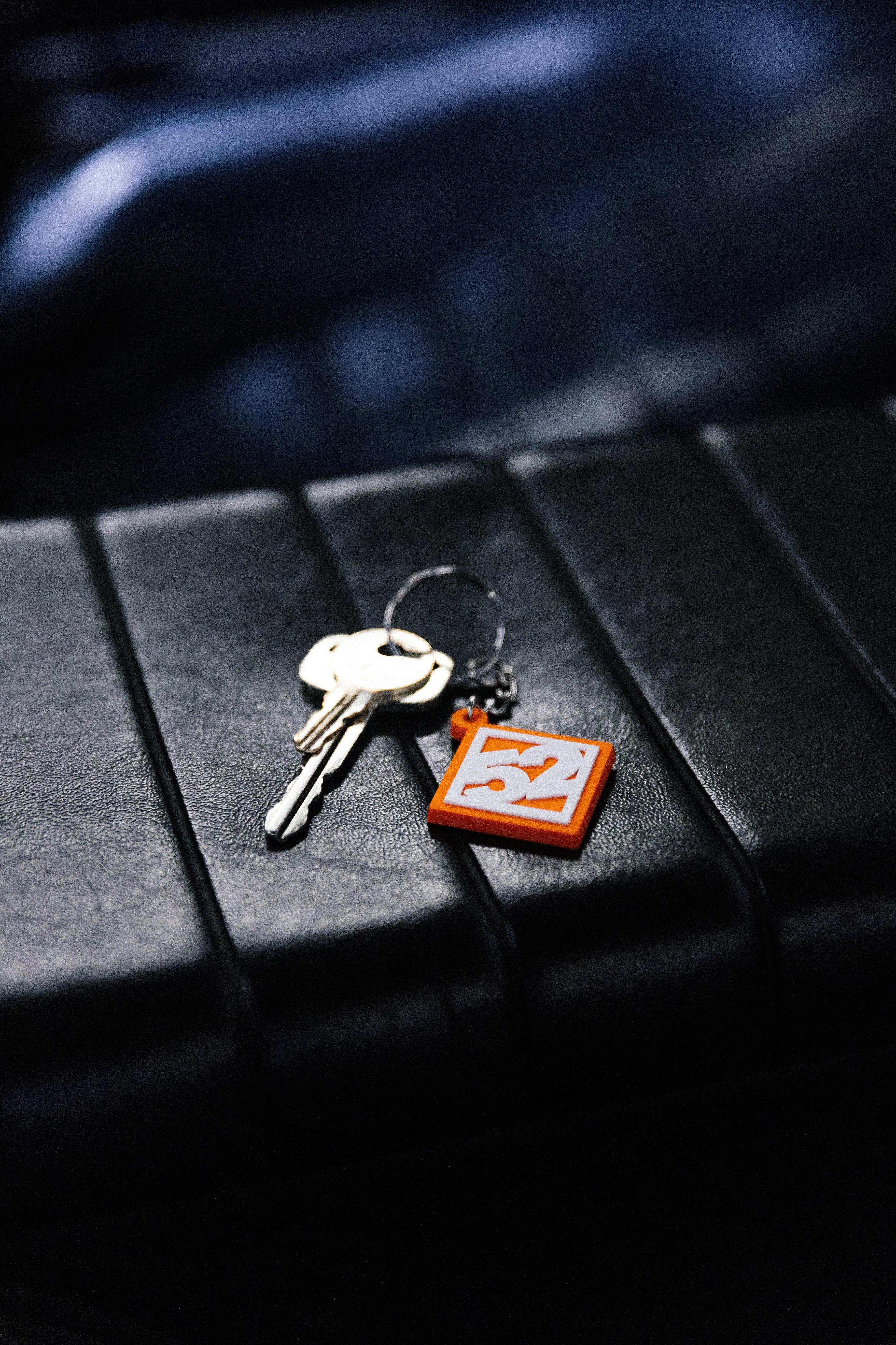 52 Keychain _ Box - Image 2